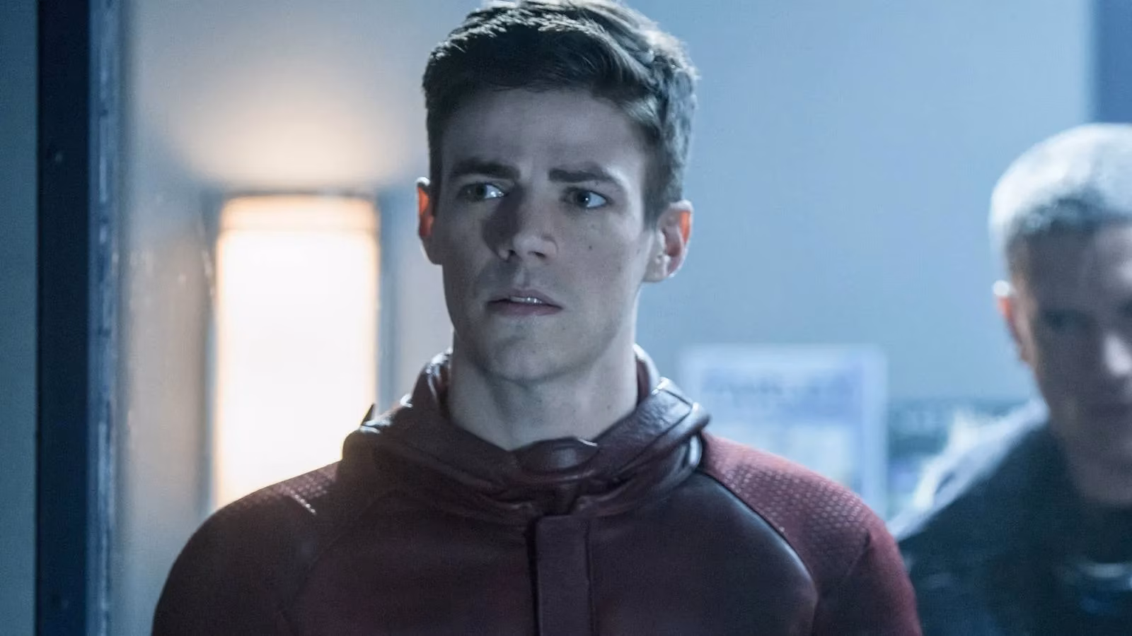 grant-gustin-s-iconic-arrowverse-meme-endures-beyond-the-flash-image-0